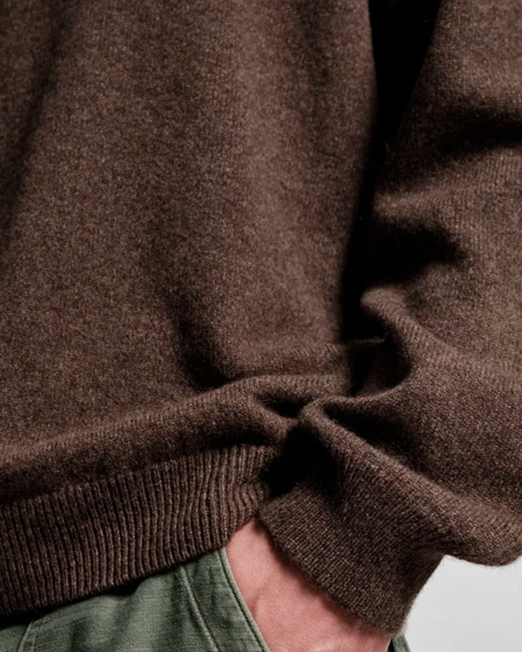 Nitto Knitwear - Pull Armen Col V - Mocha