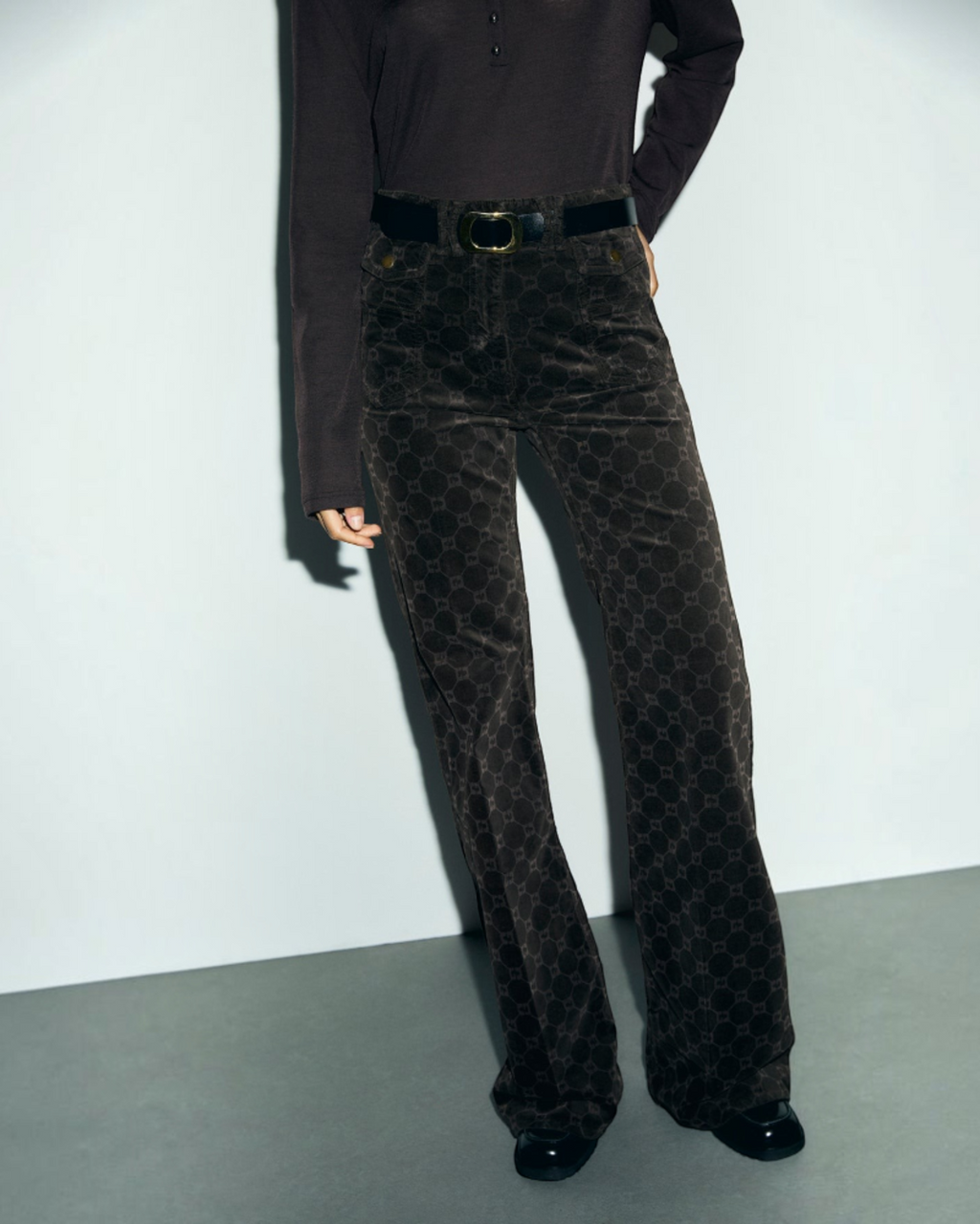 Gerard Darel - Anna Monogram Velvet Flare Pants - Brown
