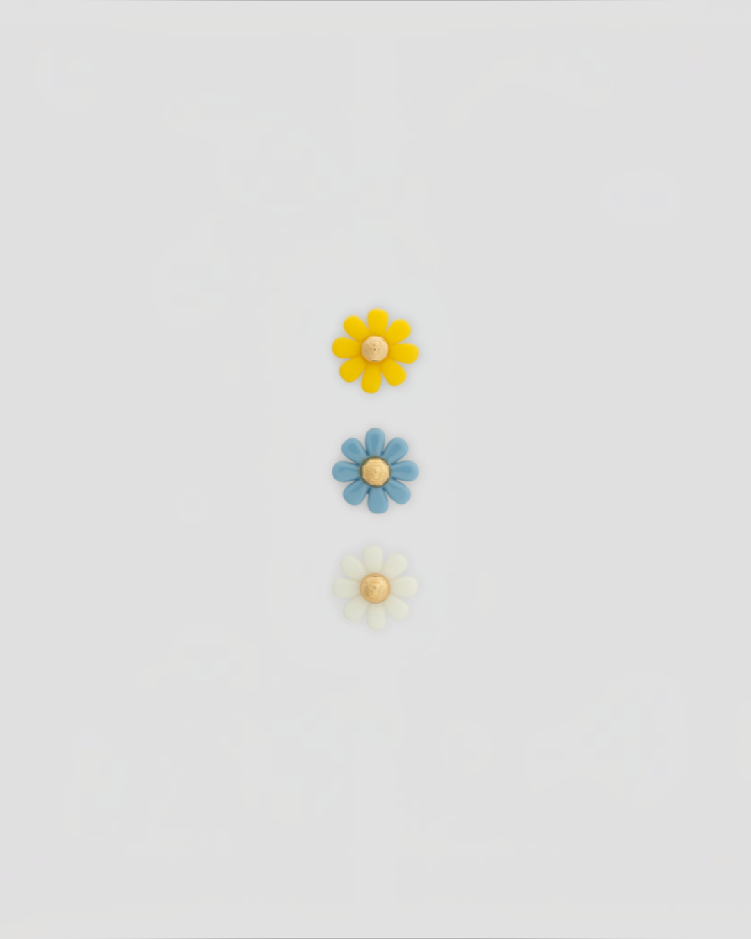 Merci x Gerard Darel - Pin's Daisy - Blanc Jaune & Ciel