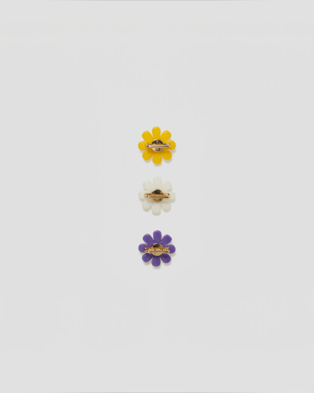 Merci x Gerard Darel - Daisy Pin - White Yellow & Purple