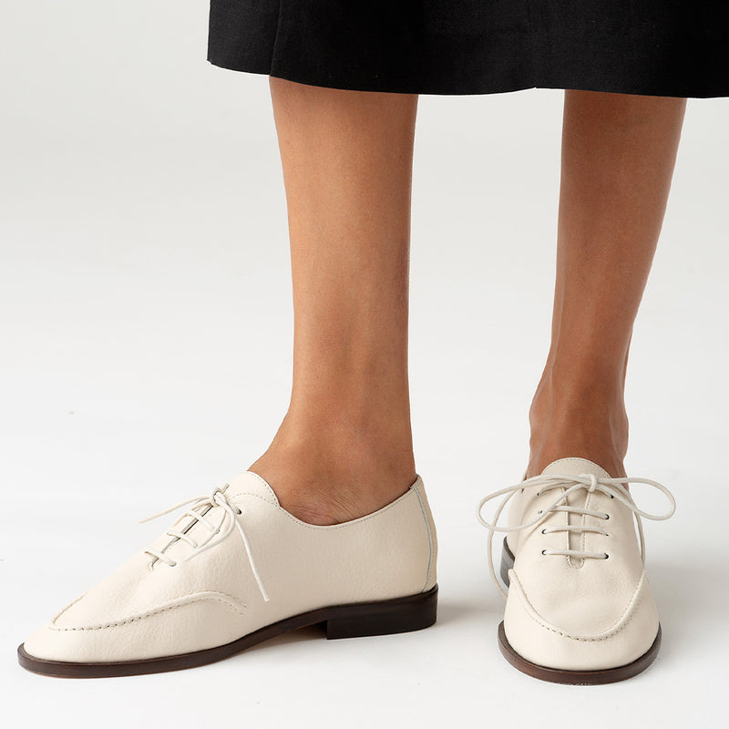 Hereu - Mocassins Juliol Lace Up - Ivoire – Merci Paris
