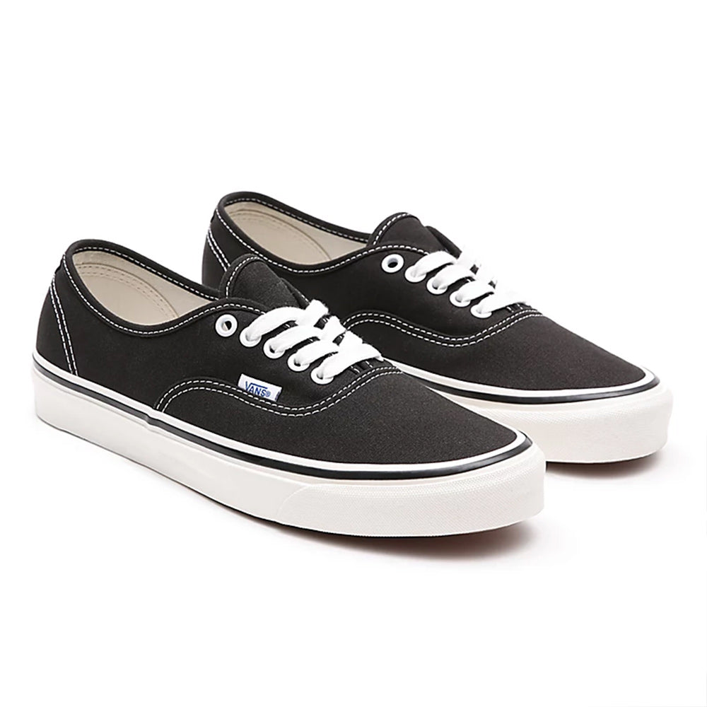 Vans - Authentic 44 DX - Black