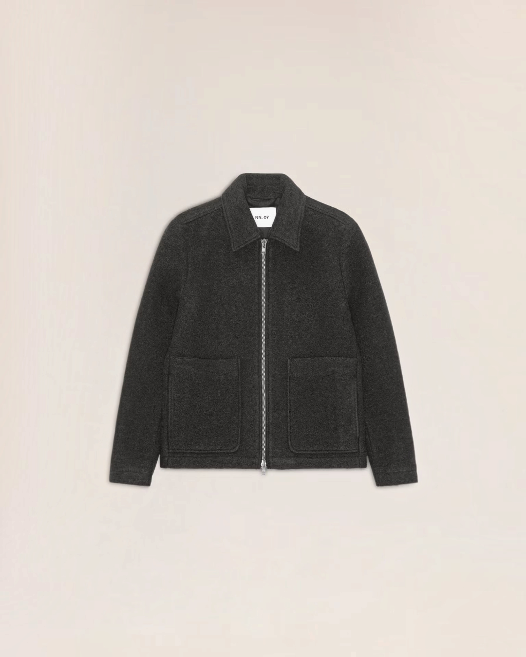 Veste Gael grise en laine mélangée de Merci Paris, coupe droite inspirée des vestes de stade avec fermeture zippée.