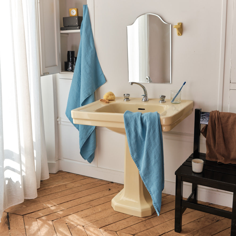 Bath Towel: Buy Bath Towels Online – Merci Paris