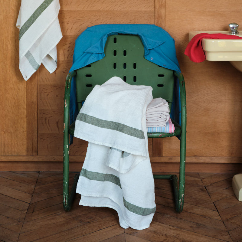 Serviette de bain en lin - Nid d'abeille - Bande Vert Oxyde