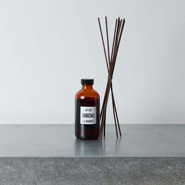 Diffuseur à bâtonnets L:A BRUKET - N°204 Hinoki