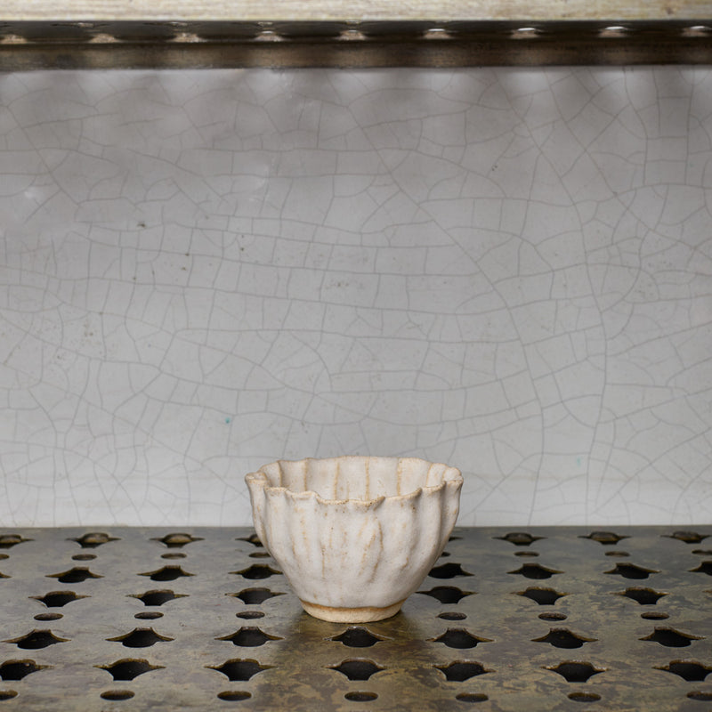 Bol Flower Shell - Pauline M