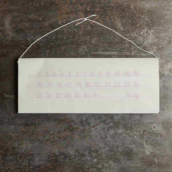 Calendrier mural à fil