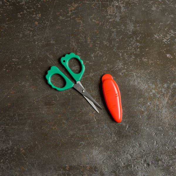 Ciseaux aimantés - Carotte