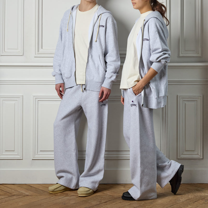 Merci x Champion - Jogging Straight Patch - Gris