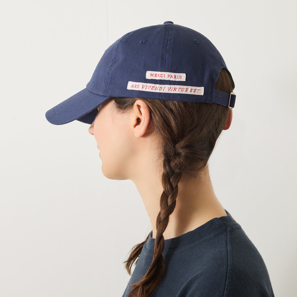 Caps – Merci Paris
