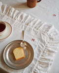 Merci - Embroidered linen placemat - 02 Eyelet