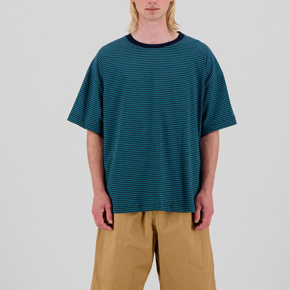 Howlin' - Boxy Paradise T-shirt - Nevermind