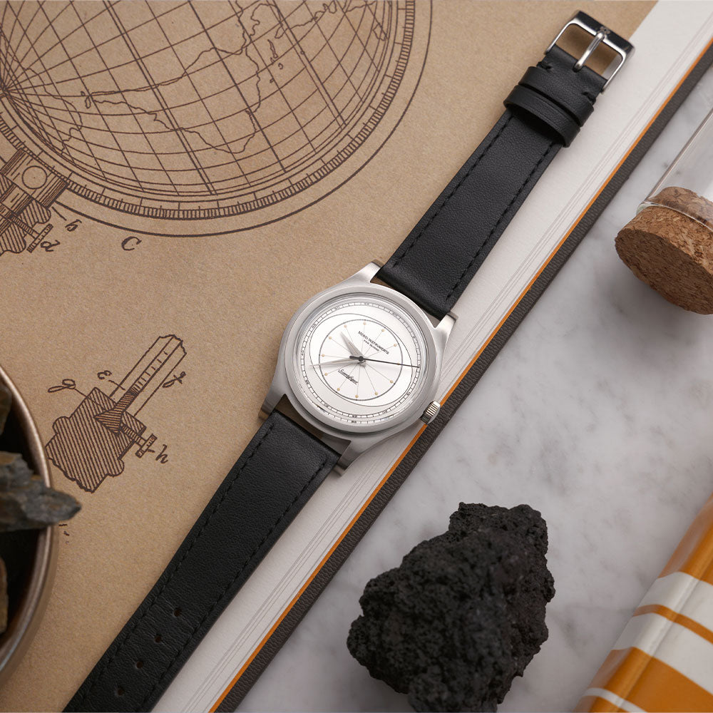Merci LMM-01 新品未使用 corniche praesidus From Paris to the President – The LMM-01 Field Watch Review