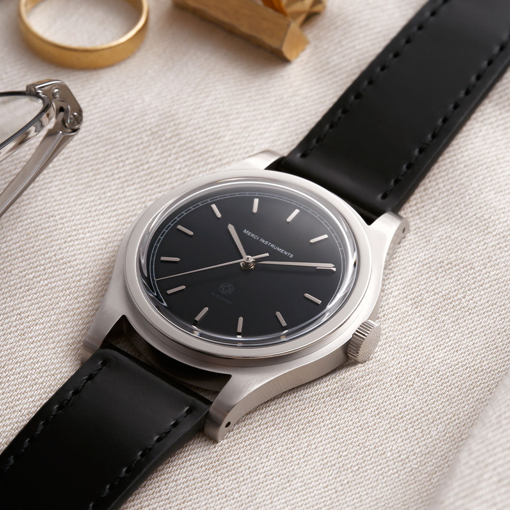 ビームス　LMM-01 Merci メルシー　腕時計　ブラック　限定品 merci-watch-1108_006.jpg
