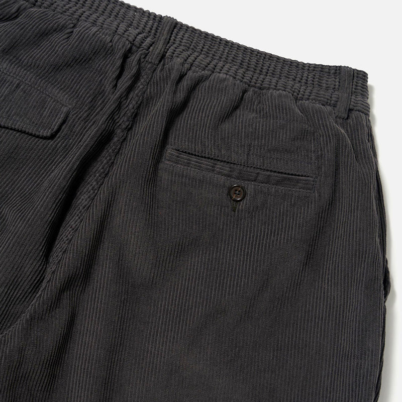 Universal Works - Pantalon Track Pleated - Charbon