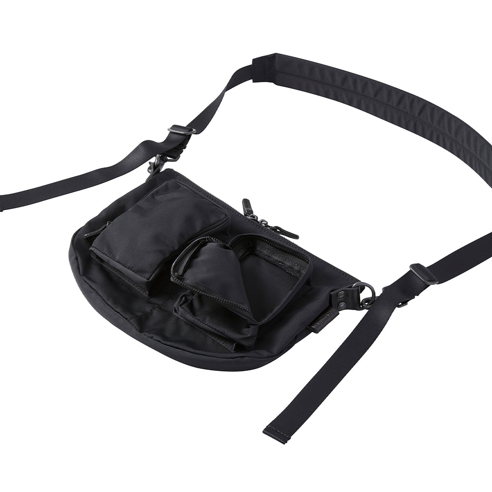 Amiacalva - Gabardine Bodybag - Black