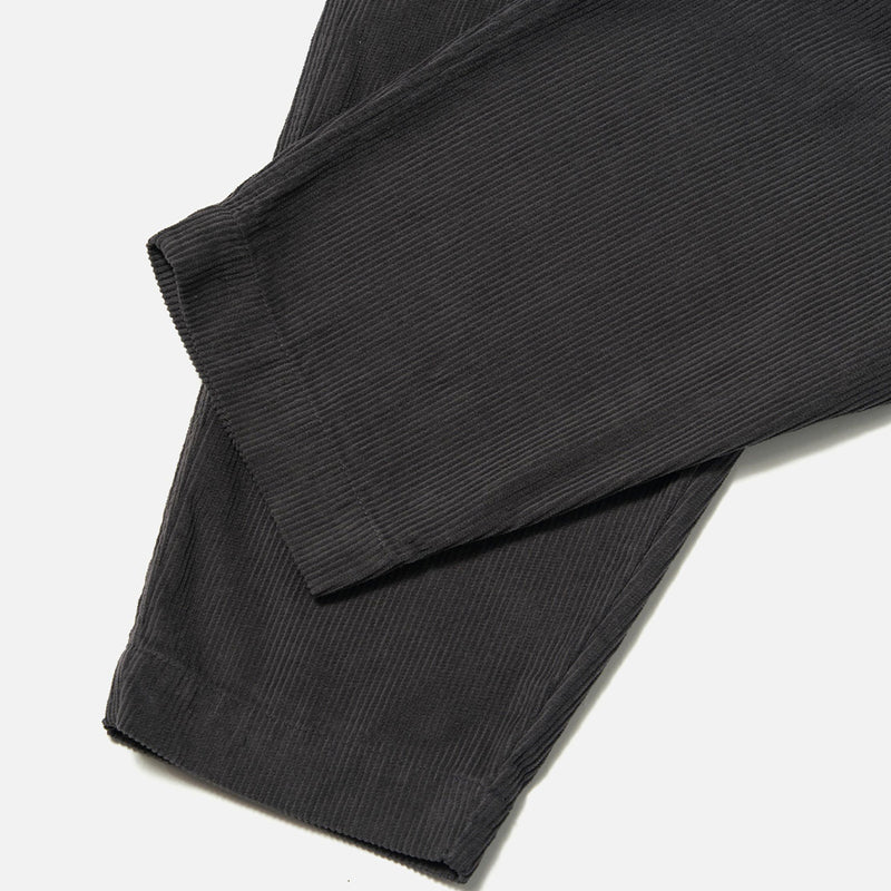 Universal Works - Pantalon Track Pleated - Charbon