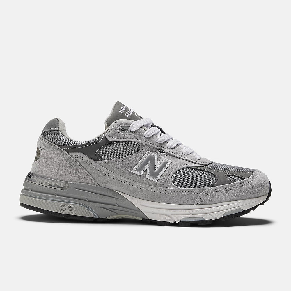 New Balance MR993GL 完売カラー New Balance - Baskets MR993GL - Gris – Merci Paris