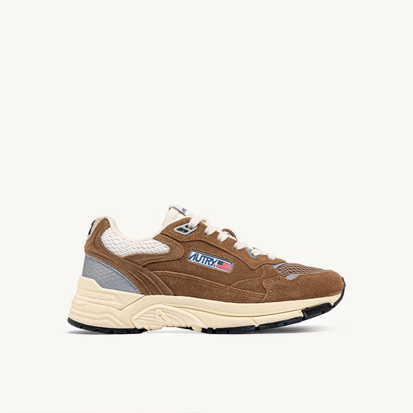 Autry - Baskets Hyperway en Mesh et en Daim Man - Cigar et Argent