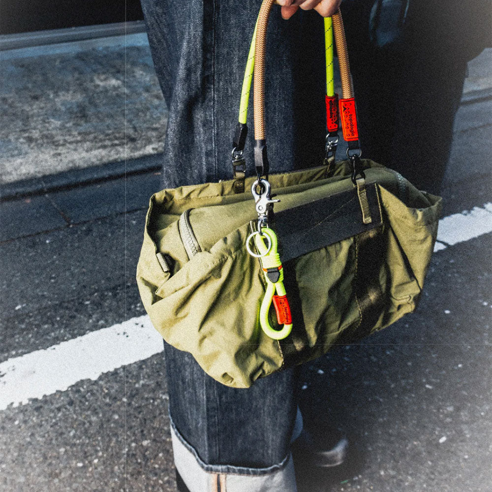 topologie Duffle Small オリーブグリーン　ストラップ付き topologie Duffle Small オリーブグリーン ストラップ付き - メルカリ