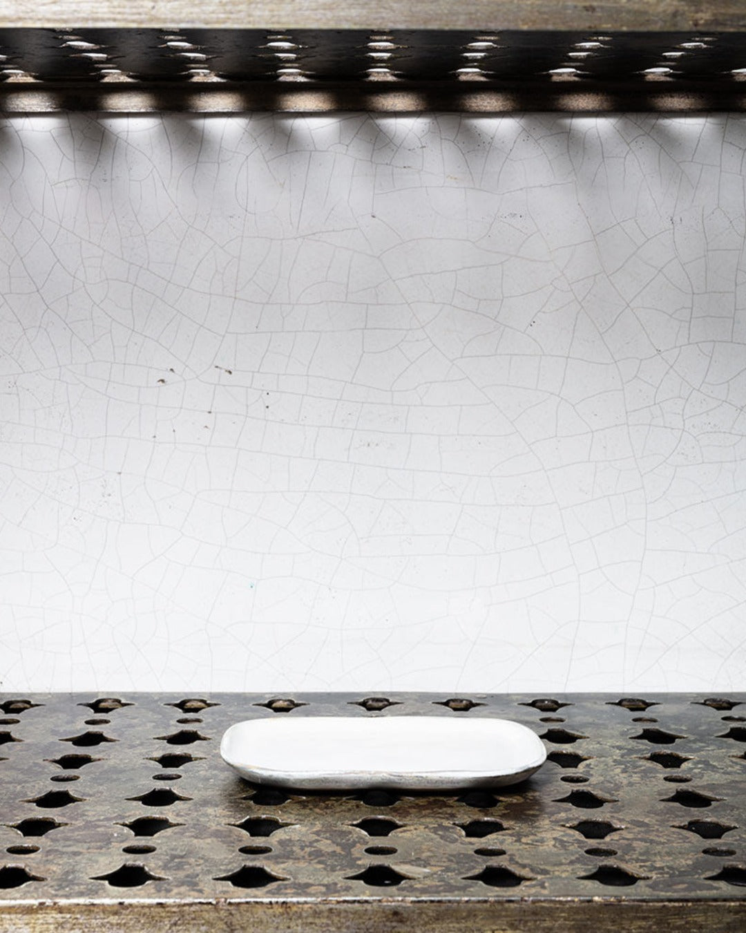 Merci x Serax - Assiette Plate En Grès N°3 - Mastic
