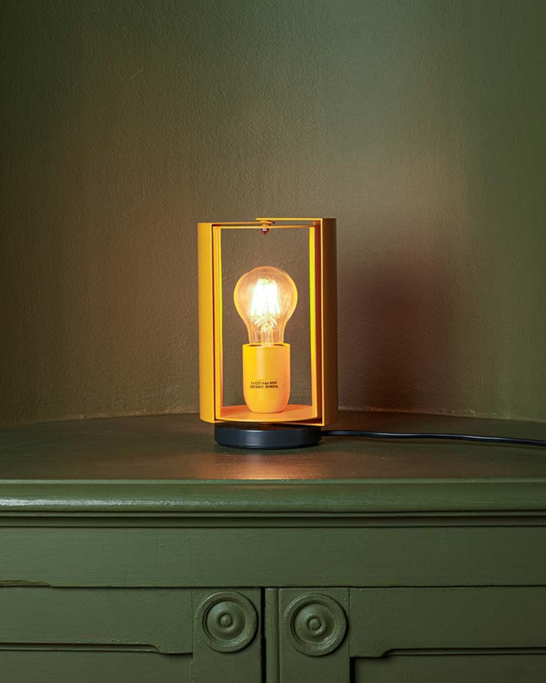 Nemo Lighting - Lampe À Poser Pivotante - Jaune