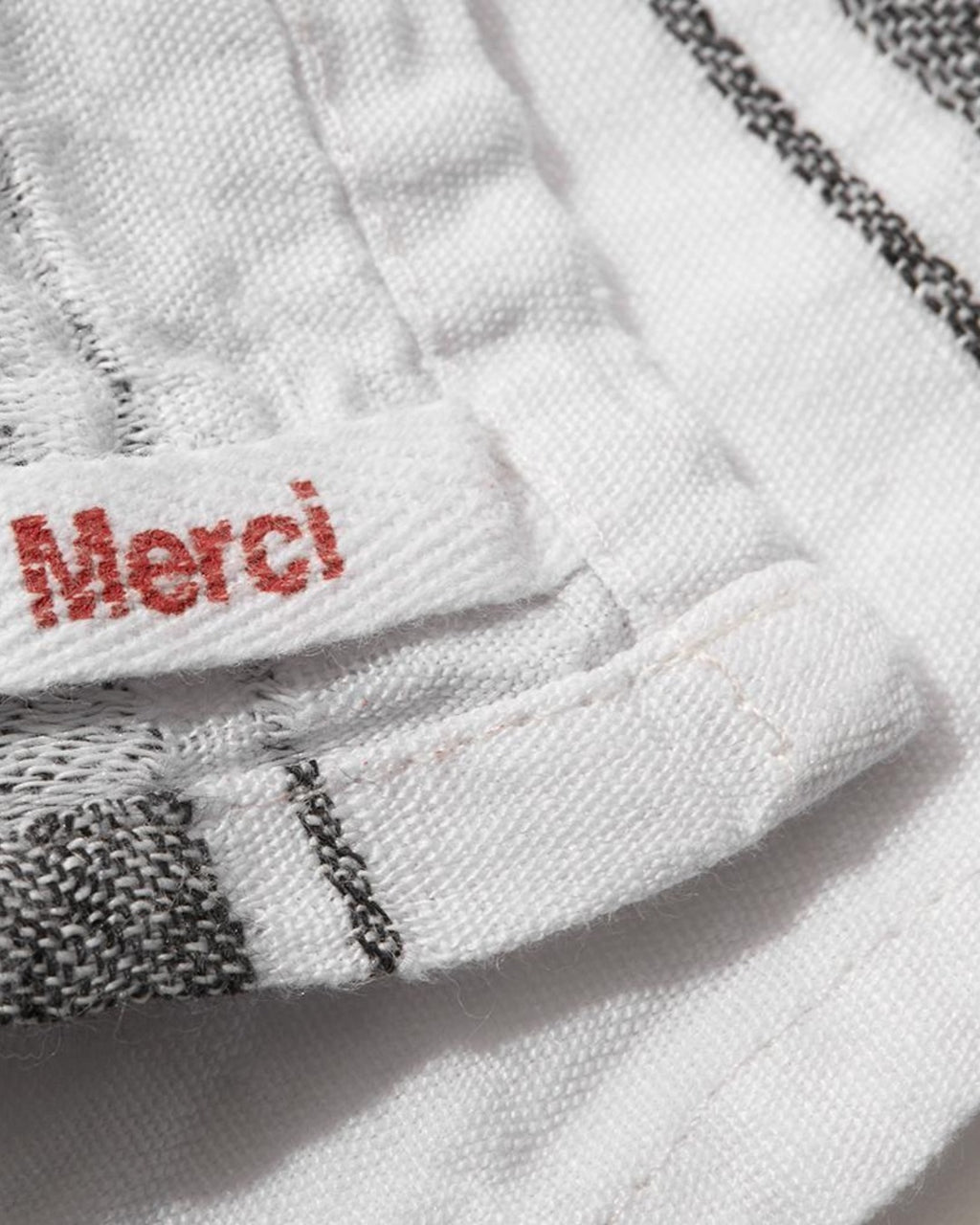 Merci - Washed linen tea towel - White and black