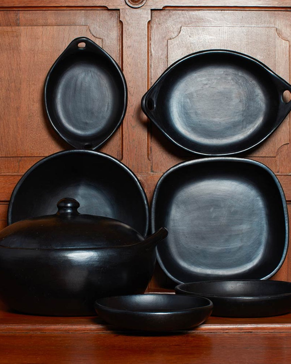 Indigena - Chamba square dish - Black