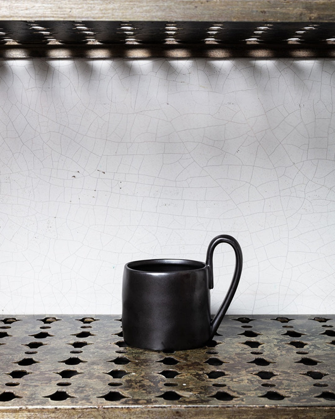Flow Mug – Black – Ferm Living