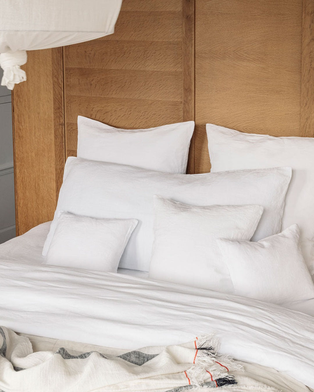 Merci - Rectangular cushion in washed linen - Optical White
