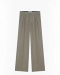 Pantalon tailleur Merci Paris Masscob Cheryl en laine gris galet avec double pli sur le devant et coupe droite