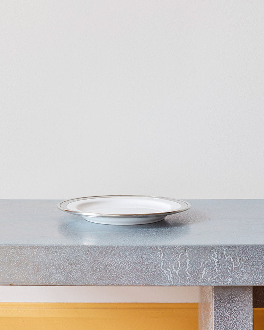 Cosi Tabellini - Ceramic and pewter dessert plate