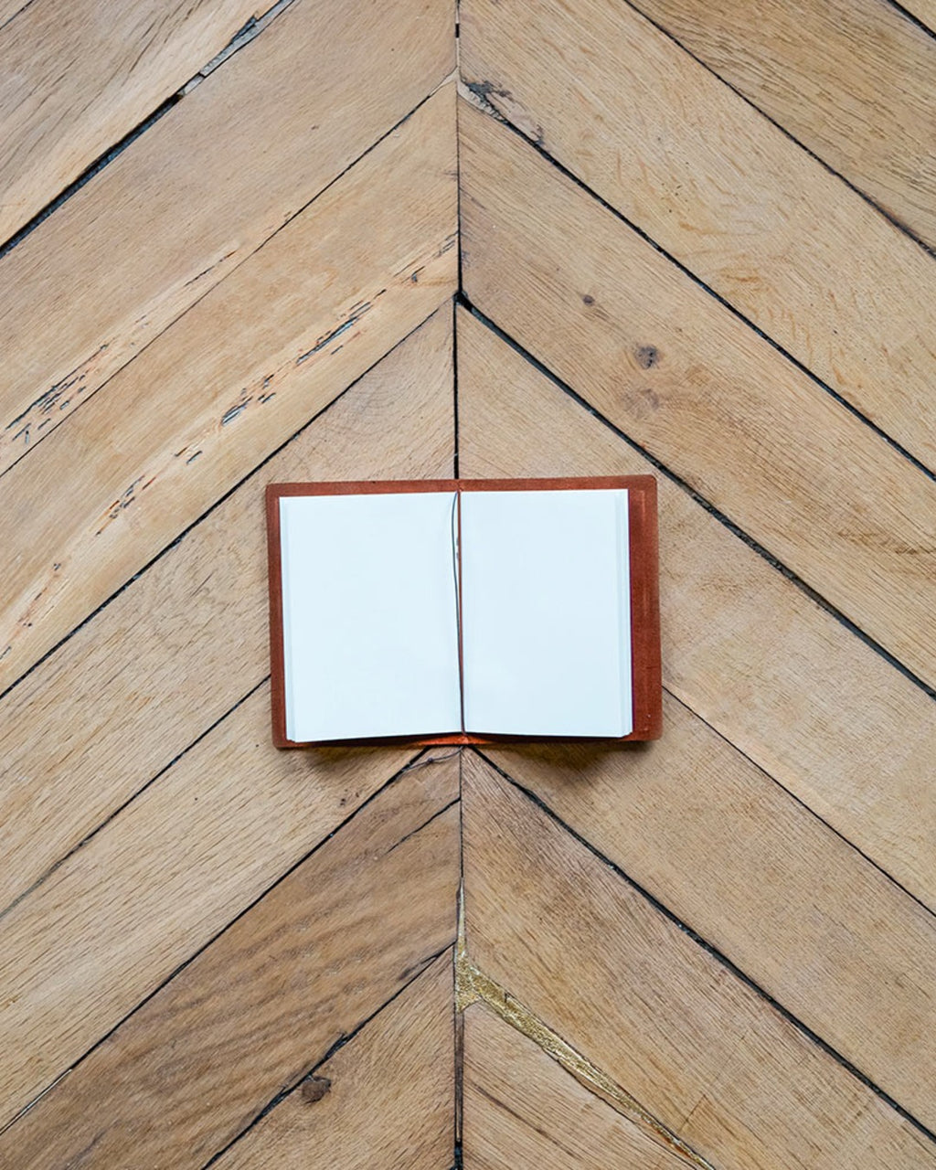 Designphil - Carnet Passeport En Cuir - Camel