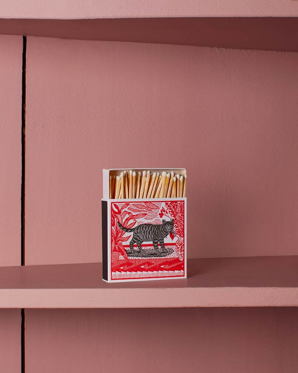 Archivist - Box of 150 large matches - Sasha The Cat