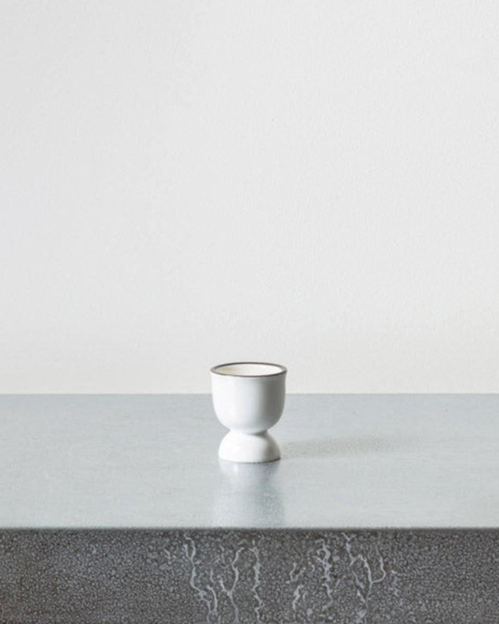 Bazar De Luxe - Ceramic egg cup