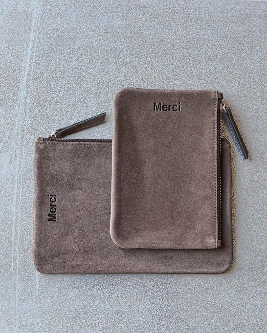 Merci - suede leather pouch - Saloon