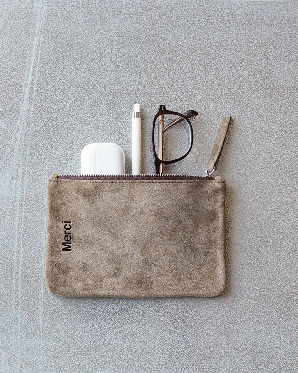 Merci - suede leather pouch - Truffle