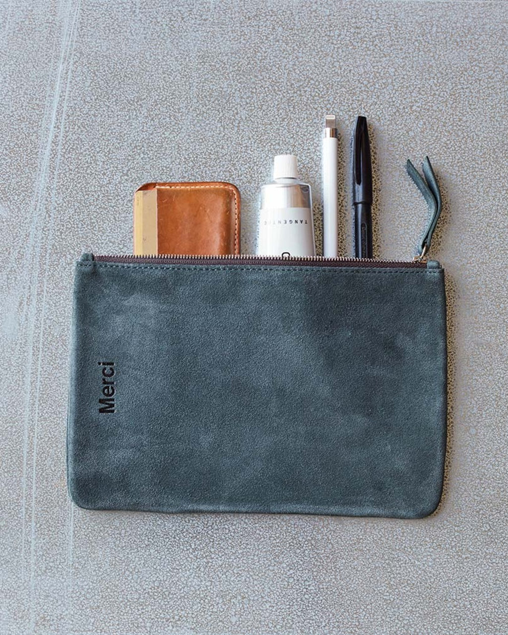 Merci - suede leather pouch - Bottle