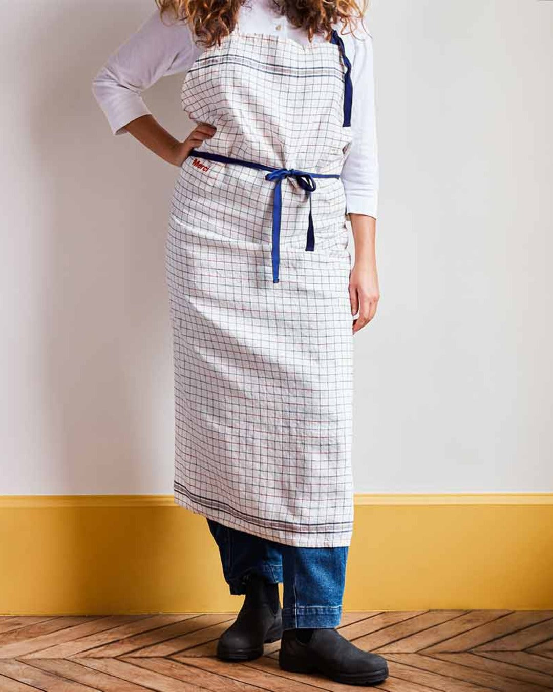 Merci - Washed linen apron - Office