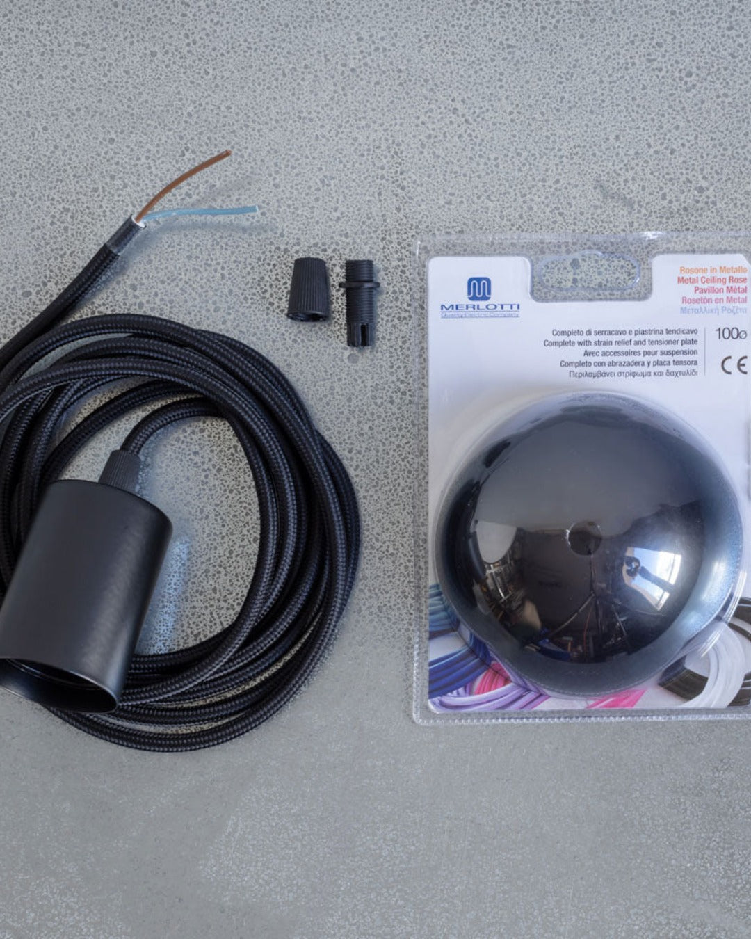 Atmosphere D Ailleurs - Kute suspension cable