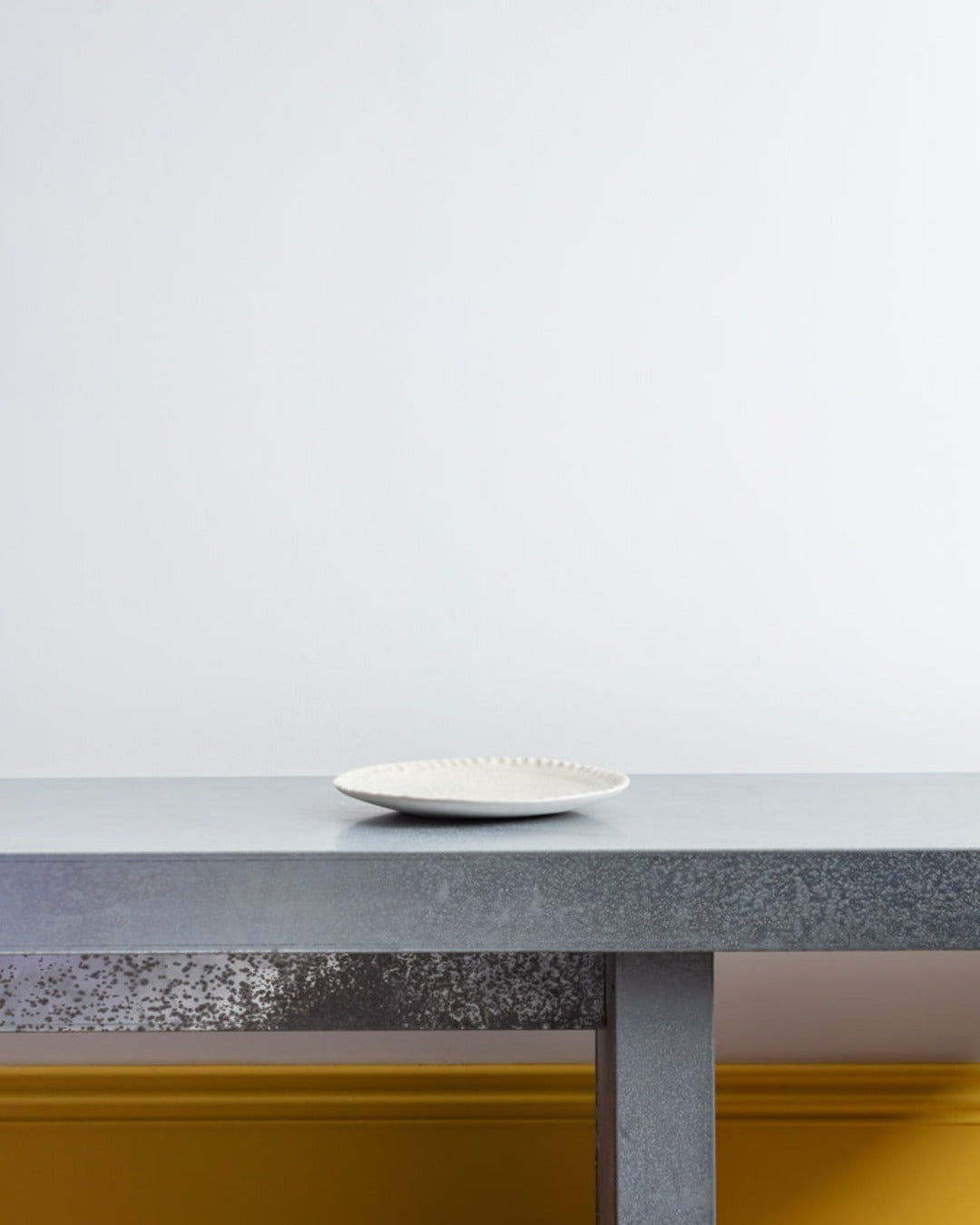 Jars Ceramistes - Dashi dinner plate - Cracked Quartz