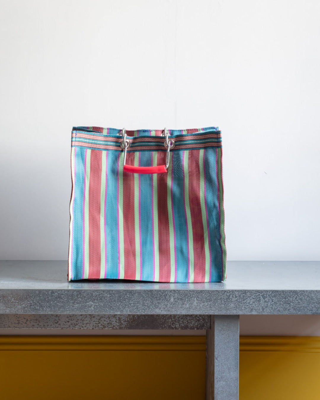 Puebco - Panier Carré - Rouge & Bleu