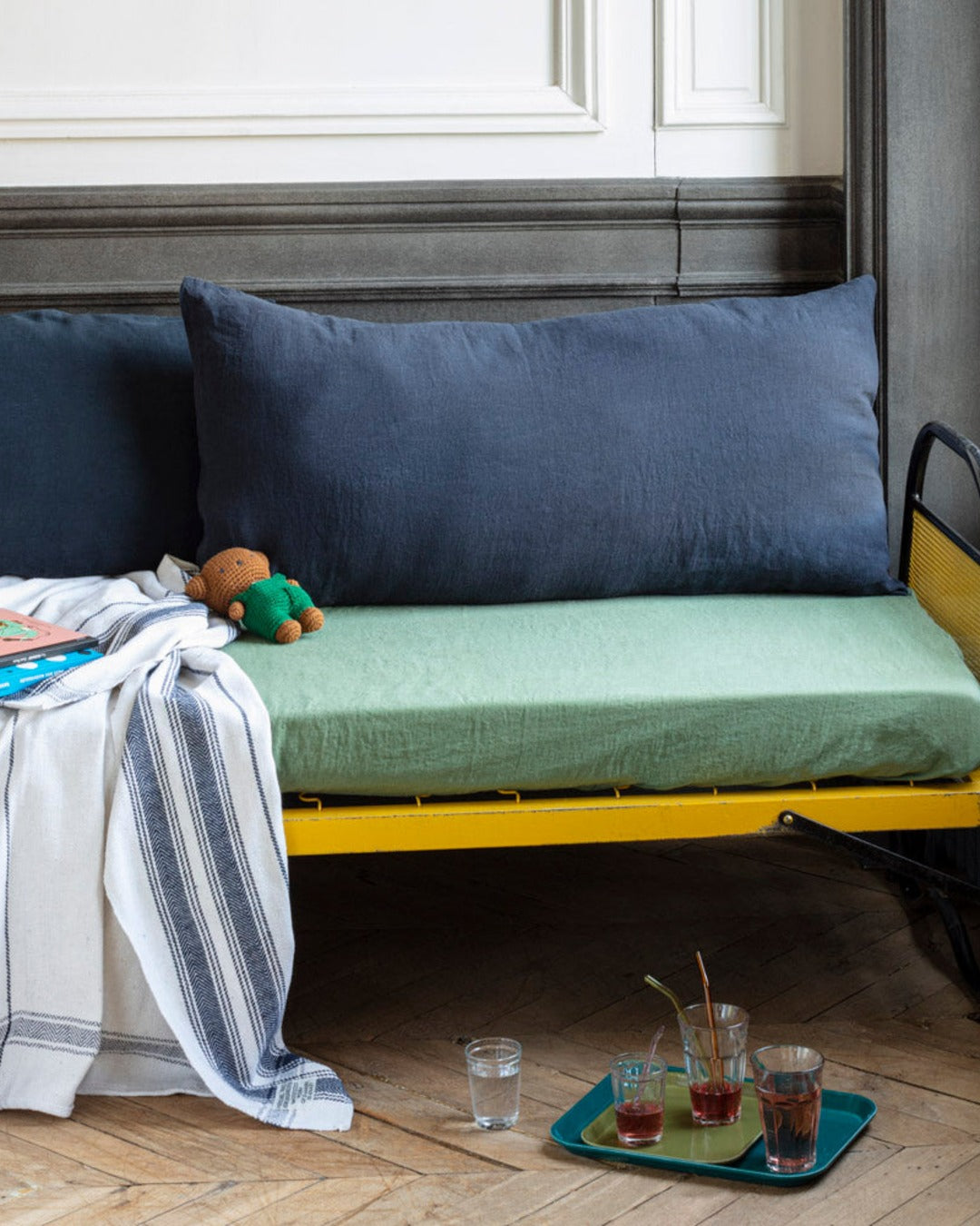 Merci - Rectangular cushion in washed linen - Ink Blue