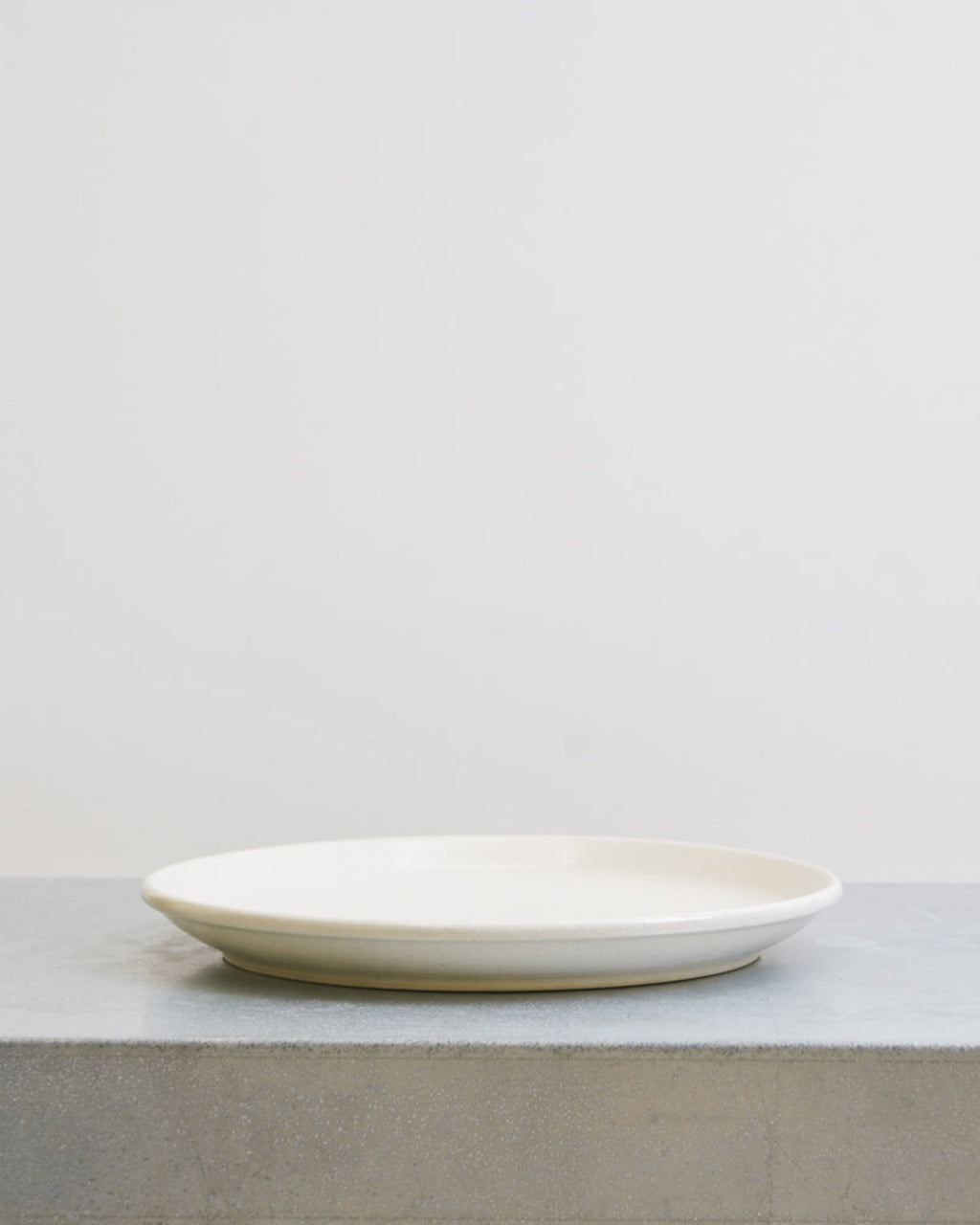 Merci - Assiette Plate En Grès - Blanc