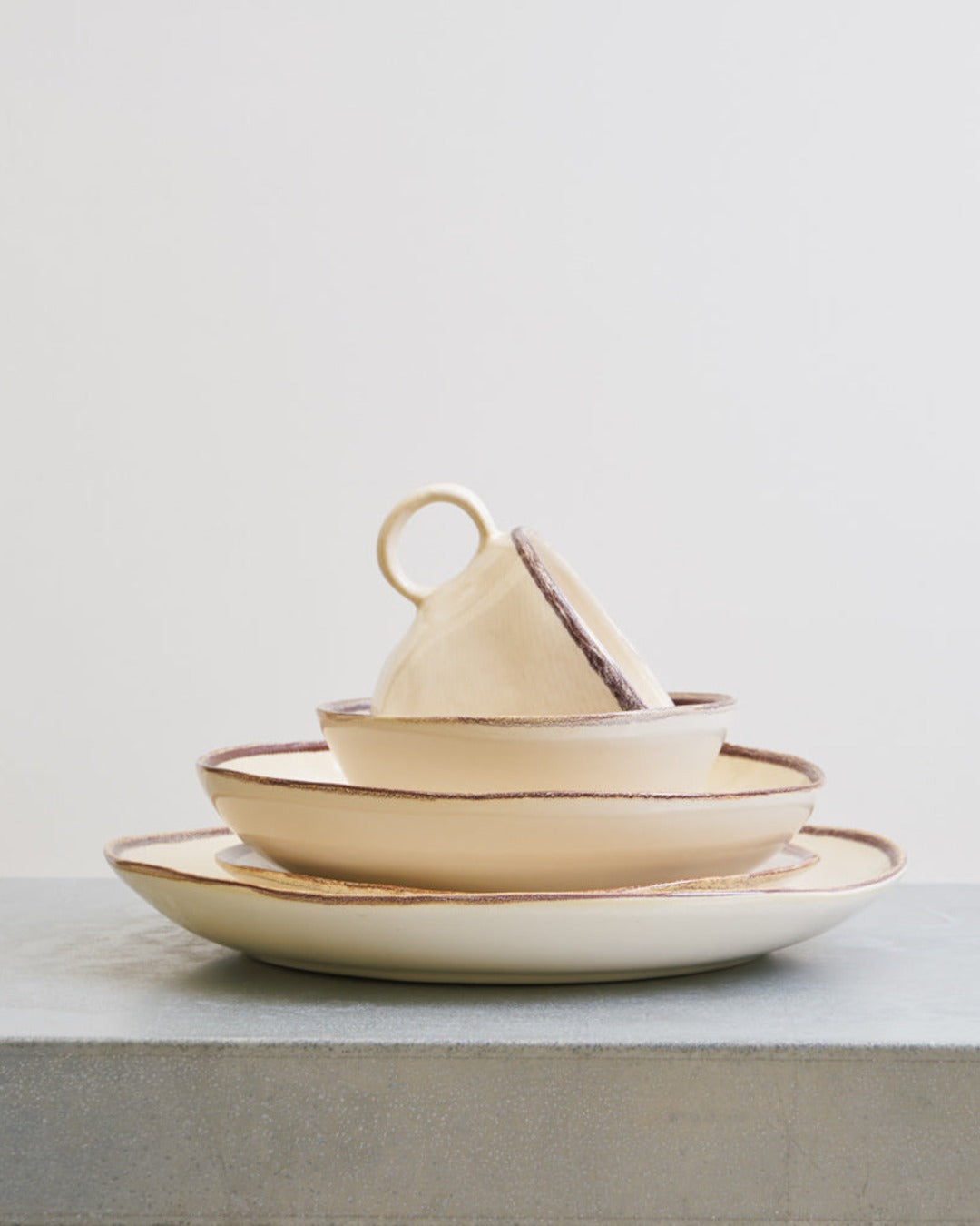 Mos - Stoneware soup plate - Cream & Brown