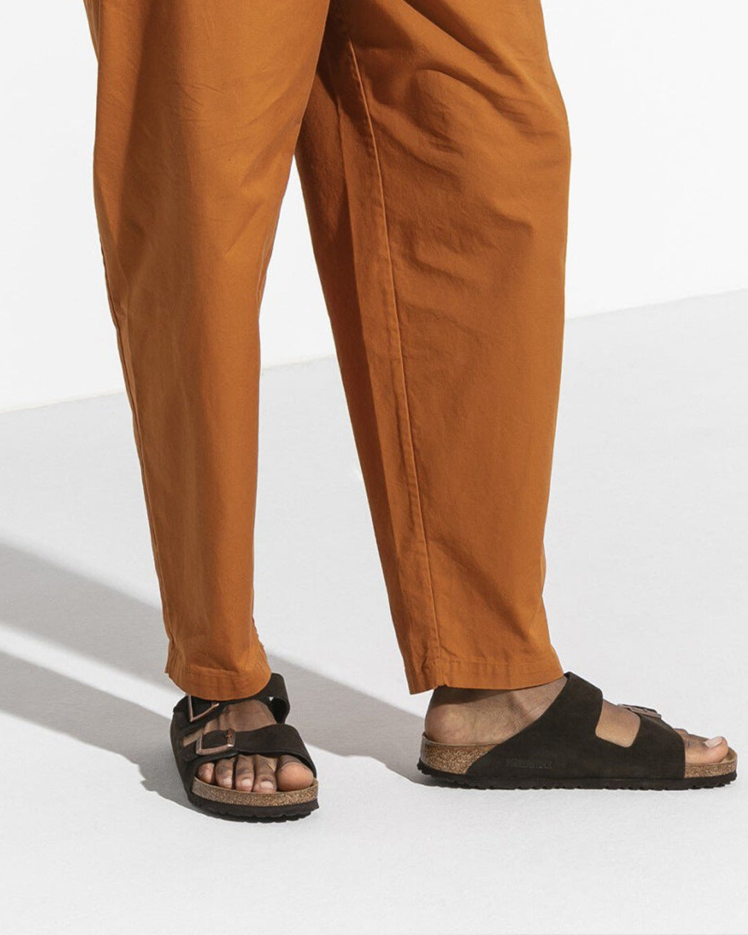 Birkenstock - Arizona Soft Footbed Sandals - Mocha