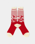 Chaussettes Merci Paris Babaco en maille jacquard rouge et crème avec motif paysage montagneux en laine et nylon