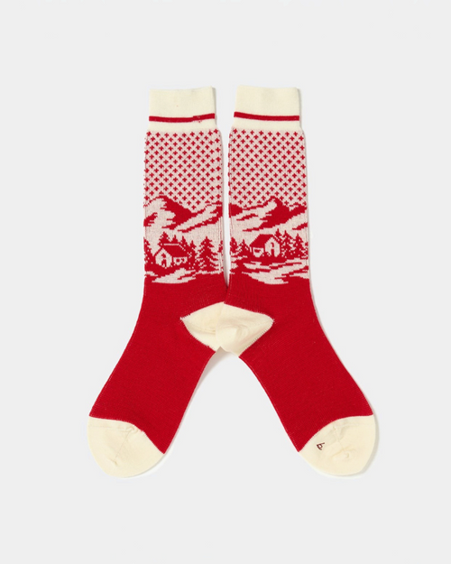 Chaussettes Merci Paris Babaco en maille jacquard rouge et crème avec motif paysage montagneux en laine et nylon