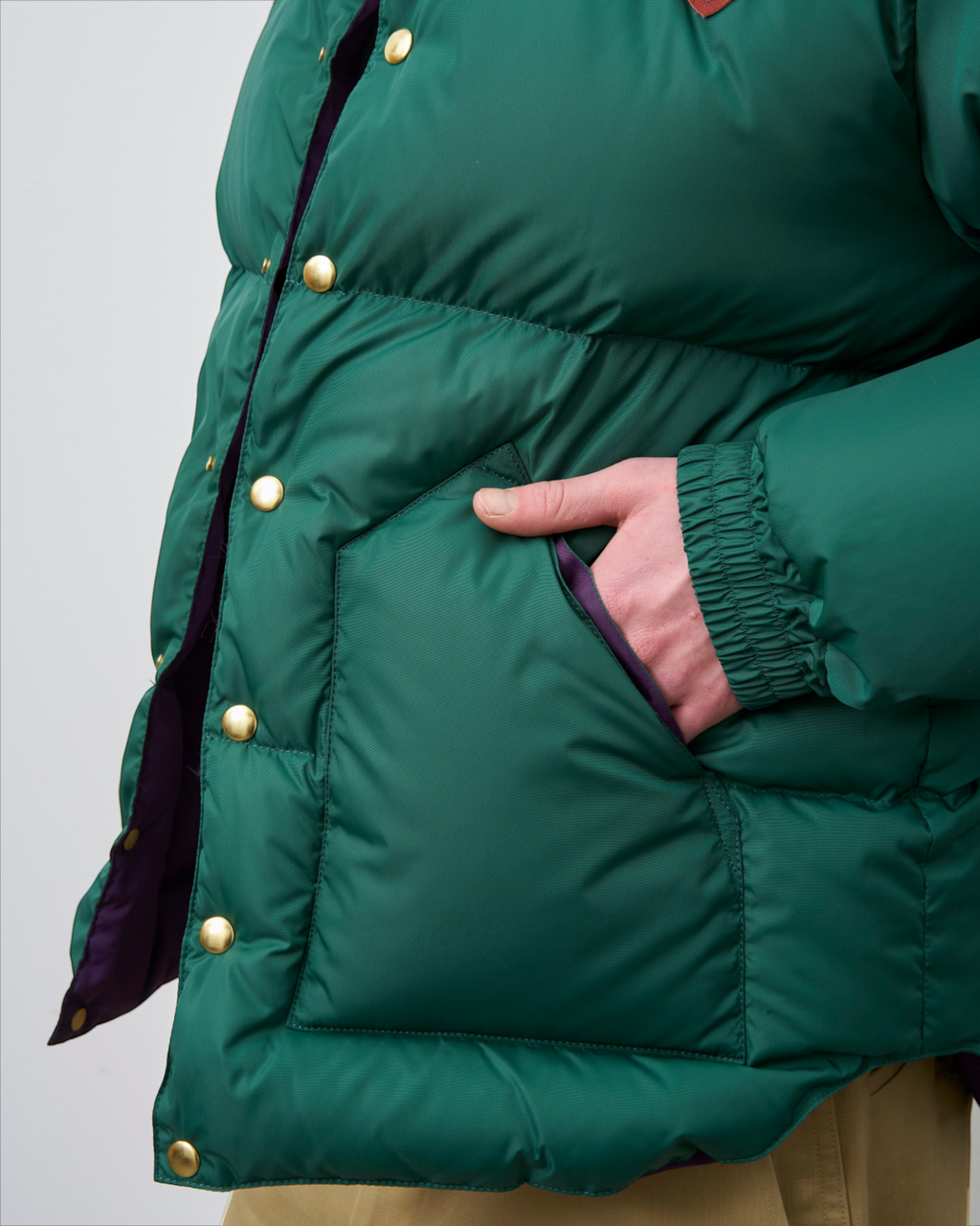 Doudoune Merci Paris Rocky Mountain Featherbed verte en nylon avec boutons pression dorés et poches latérales